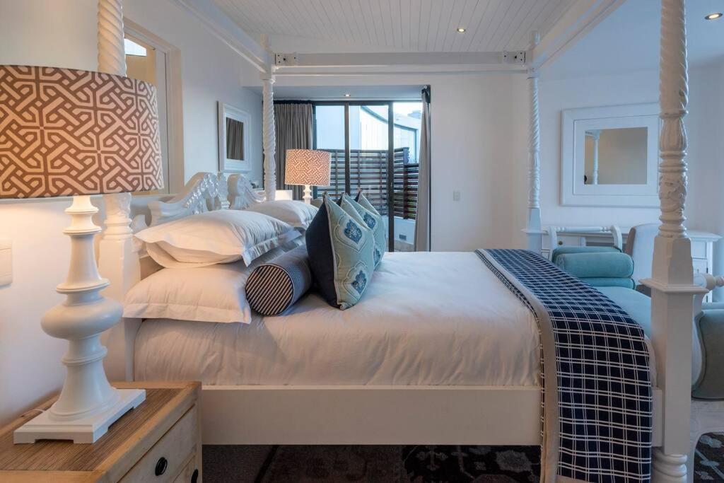 The Upper Deck Penthouse Plettenberg Bay Exterior photo